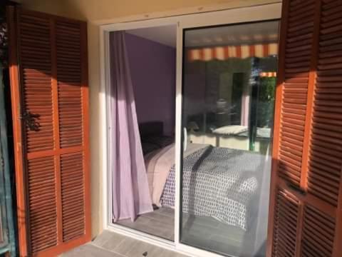 Agay Le Pti Bonheur 60M2 Rez De Jardin, En Bord De Mer Saint-Raphael  Exterior photo
